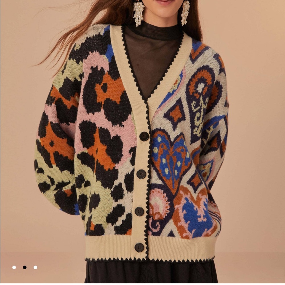 Farm Rio NEW Mixed Ikat Hearts Knit Cardigan - Picture 5 of 13